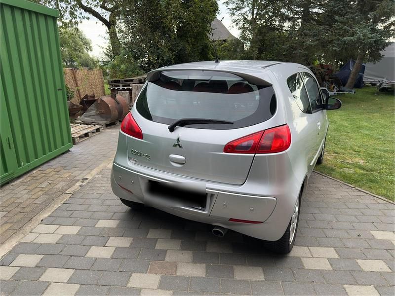 Gebraucht Mitsubishi Colt 95 PS (69 kW) 2005 Silber Kleinwagen