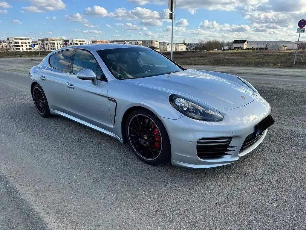 Gebraucht Porsche Panamera 441 PS (324 kW) 2013 Silber Kleinwagen