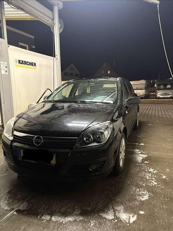 Gebraucht Opel Astra 105 PS (77 kW) 2006 Limousine