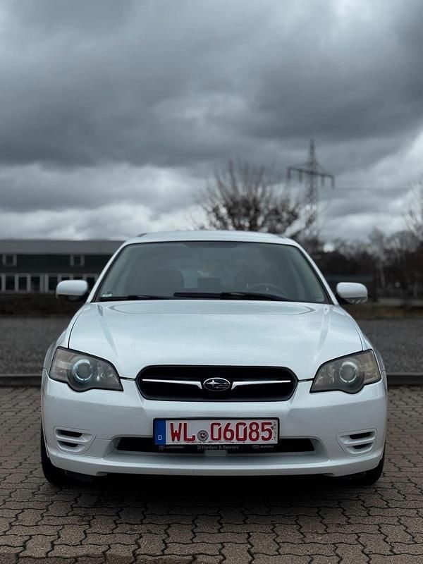Gebraucht Subaru Legacy 137 PS (100 kW) 2005 Weiß Kombi