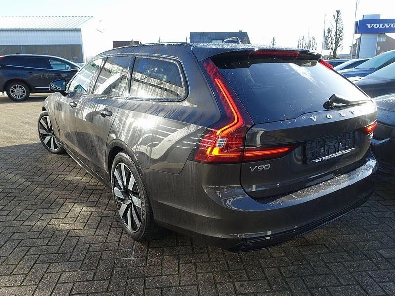 Gebraucht Volvo V90 Plus 398 PS (292 kW) 2025 Grau Kombi
