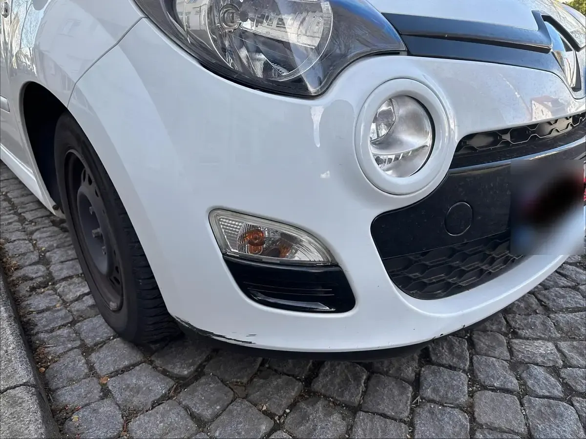 Gebraucht Renault Twingo 75 PS (55 kW) 2012 Weiß Kleinwagen