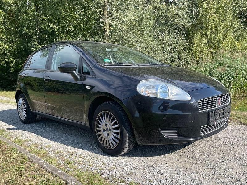 Schwarz Gebraucht 2008 Fiat Grande Punto Dynamic Kleinwagen | 3.790 € (Fairer Preis) - Bild 1/4