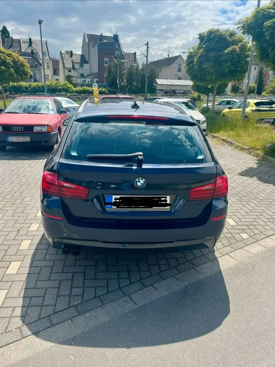 Gebraucht BMW 530 M Sport 258 PS (189 kW) 2014 Blau Limousine