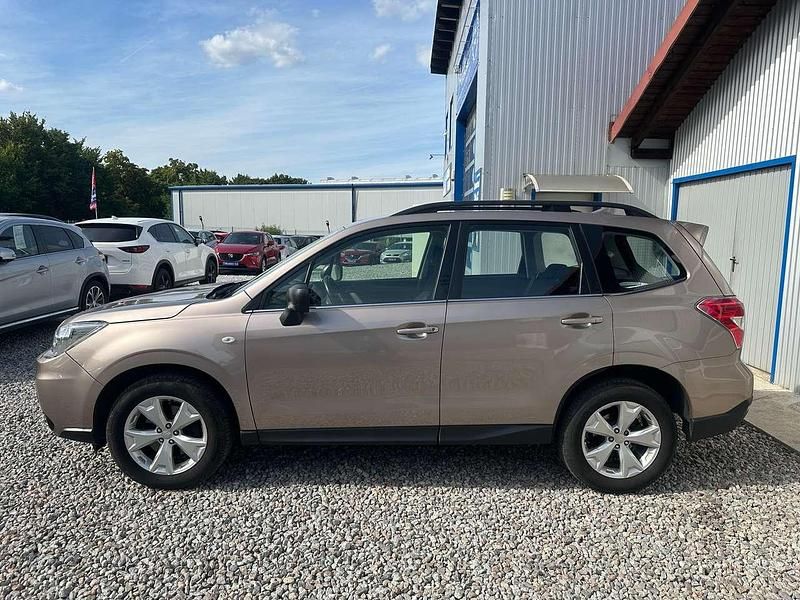Gebraucht Subaru Forester Active 147 PS (108 kW) 2016 Gold SUV