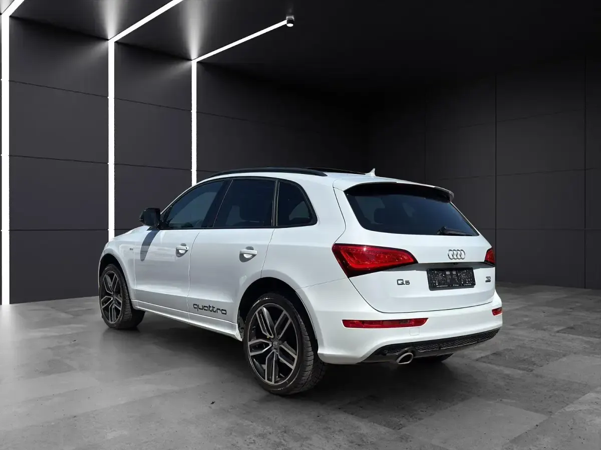 Gebraucht Audi Q5 S-Line 190 PS (139 kW) 2016 Grau SUV