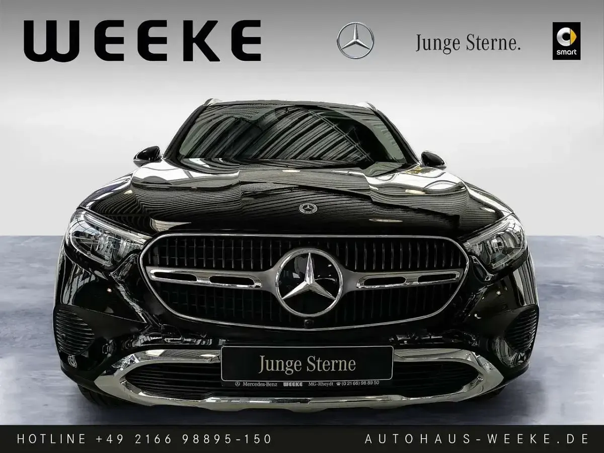 Gebraucht Mercedes GLC300 Advanced Plus 204 PS (150 kW) 2025 Schwarz SUV