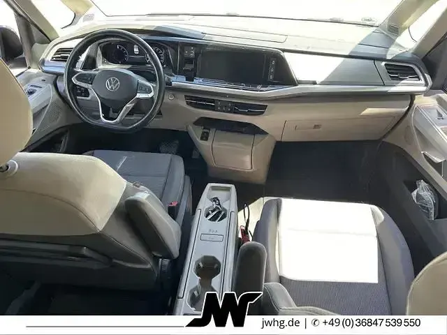 Gebraucht VW Multivan Life 218 PS (160 kW) 2022 Candyweiß Van / Kleinbus