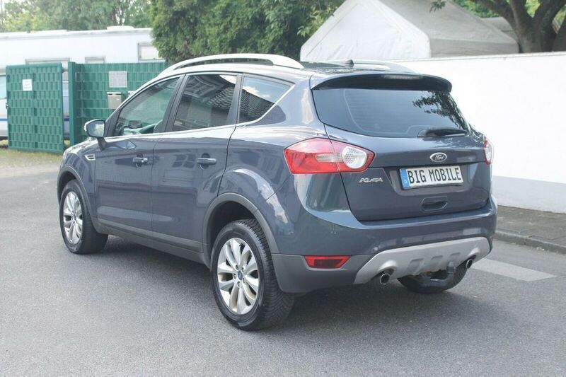 Gebraucht Ford Kuga Titanium 163 PS (119 kW) 2011 Grau SUV