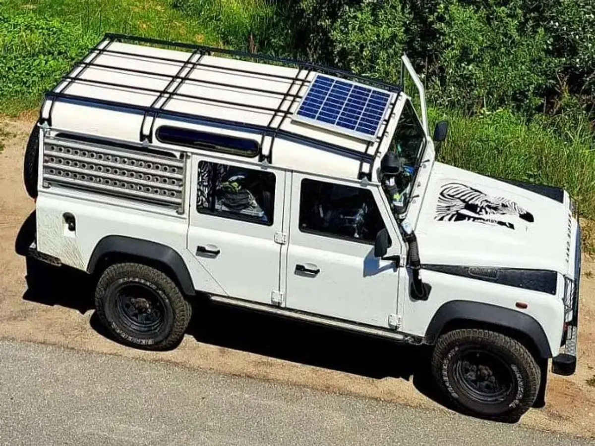 Gebraucht Land Rover Defender 122 PS (89 kW) 2007 Weiß Van / Kleinbus