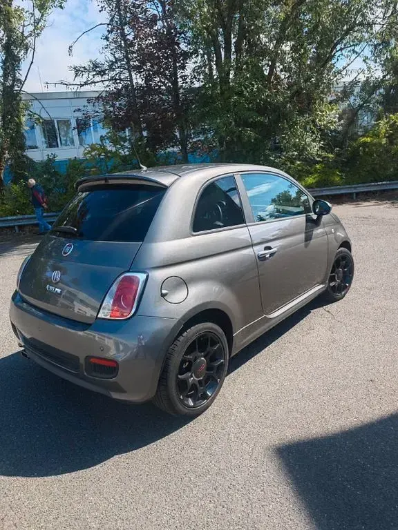 Gebraucht Fiat 500 Lounge 69 PS (50 kW) 2015 Grau Kleinwagen