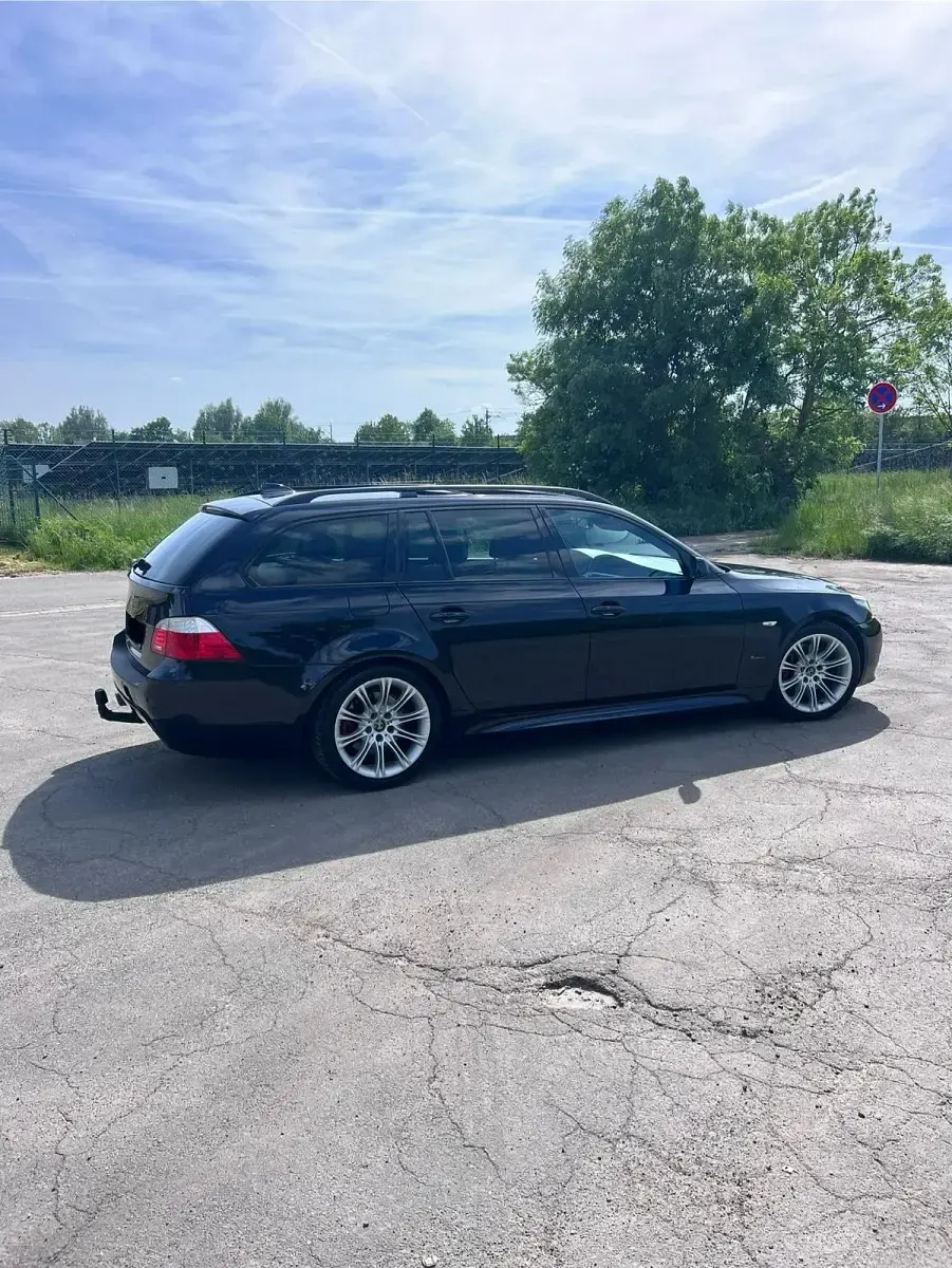 Second-hand BMW 520 M Sport 177 CP (130 kW) 2008 Negru Break
