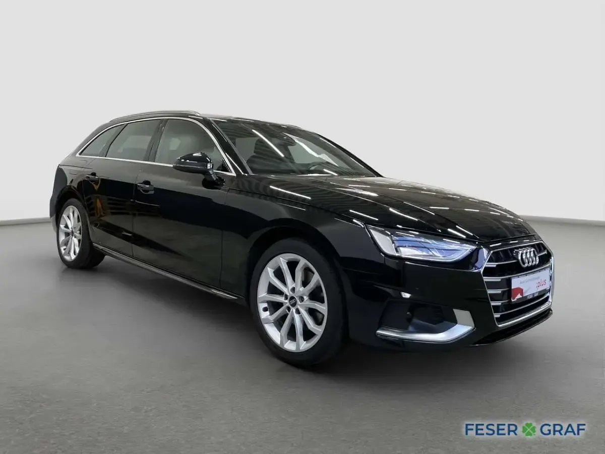 Gebraucht Audi A4 Advanced Plus 163 PS (119 kW) 2023 Schwarz Kombi