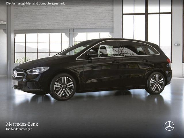 Gebraucht 2022 Mercedes B250e Van / Kleinbus | 25.990 € (Guter Preis) - Bild 1/4