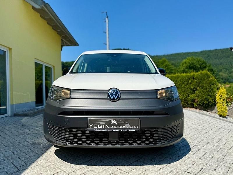 Gebraucht VW Caddy 122 PS (89 kW) 2021 Weiß Van / Kleinbus