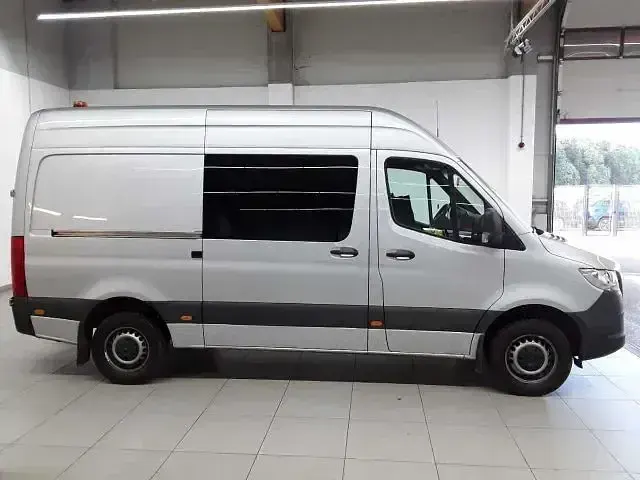 Gebraucht Mercedes Sprinter 150 PS (110 kW) 2020 Iridiumsilber metallic Van
