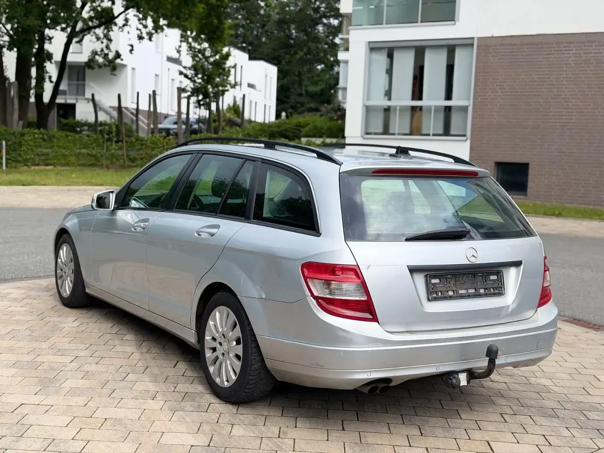 Gebraucht Mercedes C200 136 PS (100 kW) 2008 Silber Kombi
