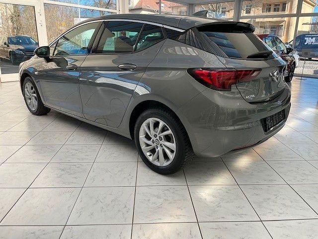Gebraucht Opel Astra Innovation 136 PS (100 kW) 2018 Grau Limousine