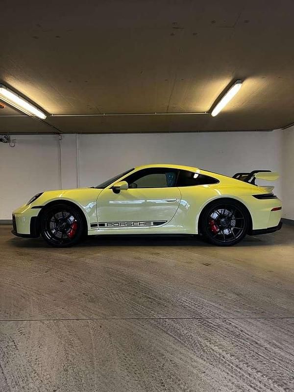 Neu Porsche 911 GT3 510 PS (375 kW) 2025 D9 cartagenagelb Coupé