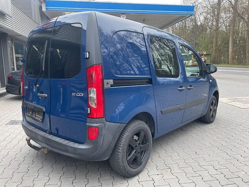 Gebraucht Mercedes Citan 111 110 PS (80 kW) 2017 Blau Van / Kleinbus
