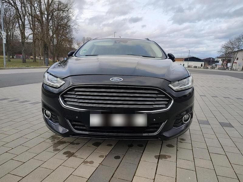 Gebraucht Ford Mondeo 177 PS (130 kW) 2016 Schwarz Kombi