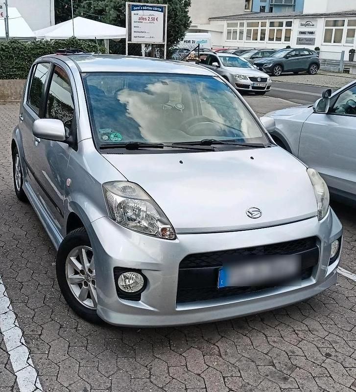 Silber Gebraucht 2008 Daihatsu Sirion Kleinwagen | 4.500 € (Etwas zu teuer) - Bild 1/4