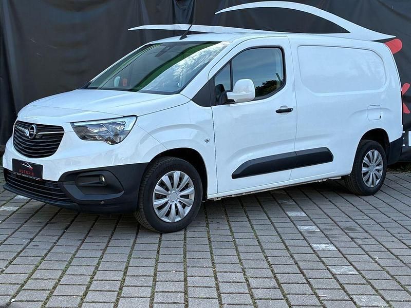 Gebraucht Opel Combo Edition 102 PS (75 kW) 2020 Weiß Van / Kleinbus