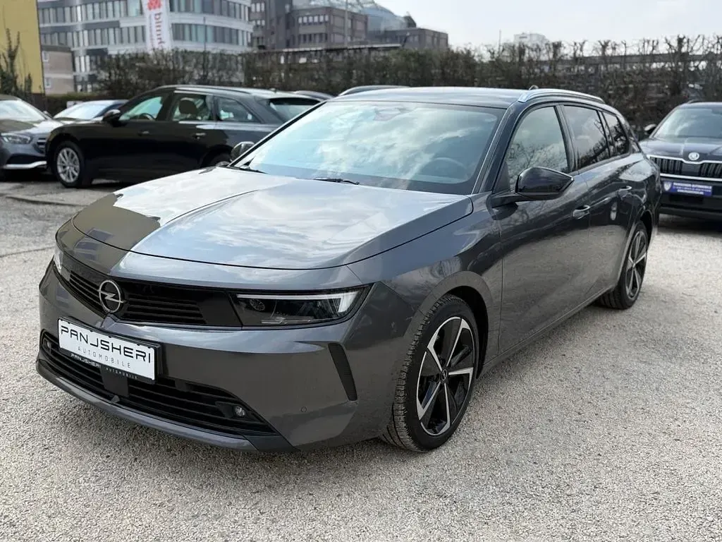 Gebraucht Opel Astra Elegance 131 PS (96 kW) 2023 Grau/typ aussenverkleidung met Kleinwagen