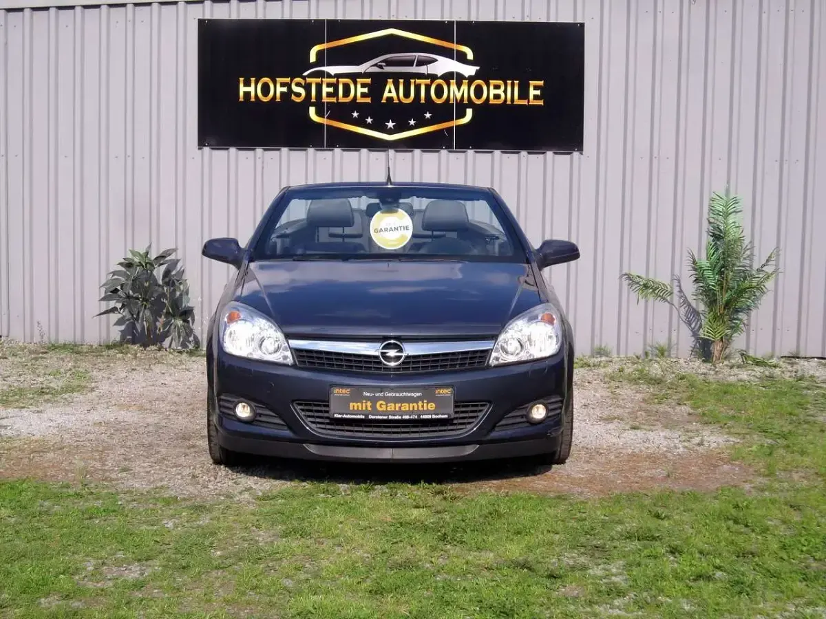 Gebraucht Opel Astra Cosmo 140 PS (102 kW) 2007 Metro m2 Cabrio
