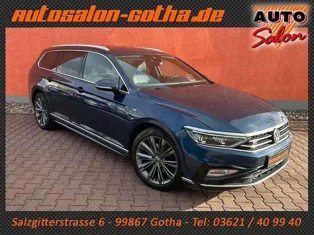 Usata VW Passat Elegance 190 CV (139 kW) 2021 Blu Station wagon