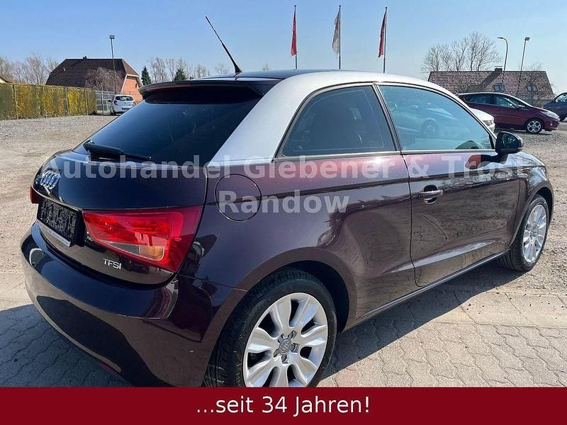 Gebraucht Audi A1 Ambition 86 PS (63 kW) 2011 Violett Kleinwagen