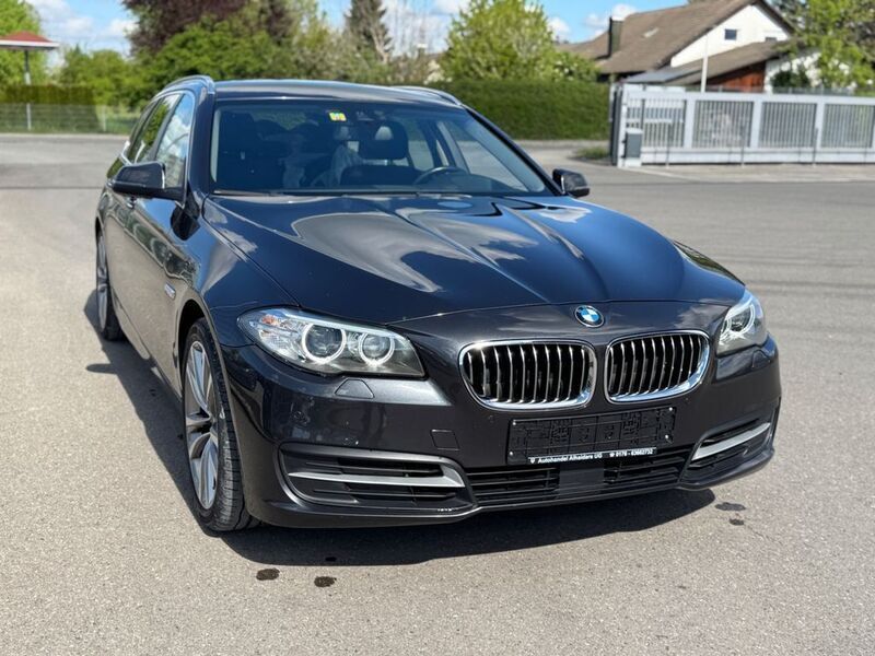 Grau Gebraucht 2015 BMW 530 Comfort Edition Kombi | 15.999 € (Fairer Preis) - Bild 1/4
