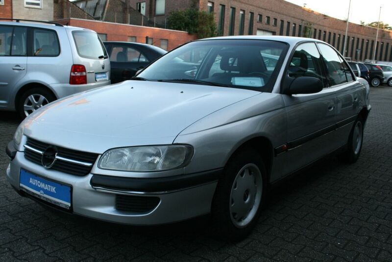 Gebraucht Opel Omega 116 PS (85 kW) 1996 Silber Limousine