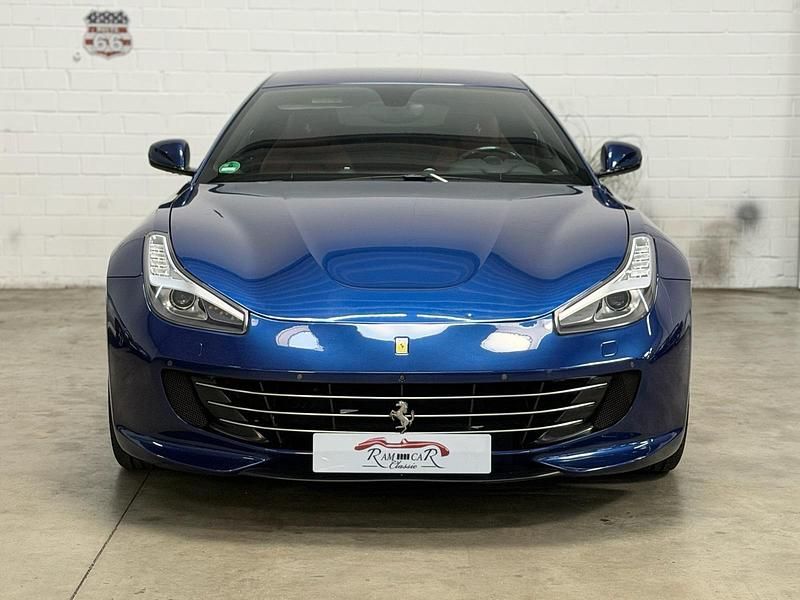 Gebraucht Ferrari GTC4Lusso 689 PS (506 kW) 2017 Blau Kombi