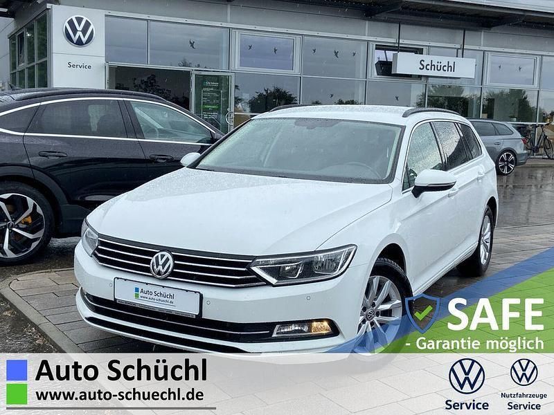 Weiß Gebraucht 2018 VW Passat Comfortline Kombi | 12.470 € (Superpreis) - Bild 1/4
