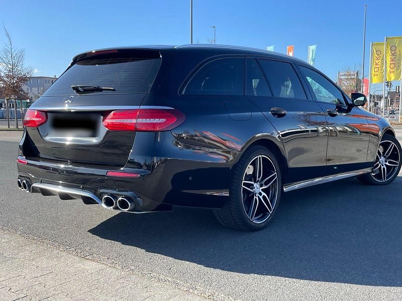 Gebraucht Mercedes E53 AMG AMG 435 PS (319 kW) 2018 Schwarz Kombi