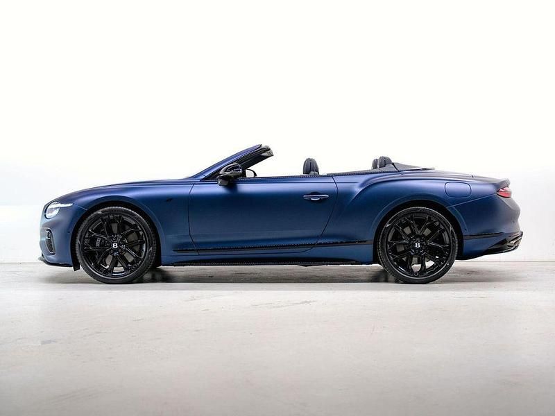 Neu Bentley Continental 680 PS (500 kW) 2026 Cabrio