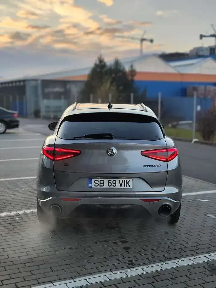 Gebraucht Alfa Romeo Stelvio Veloce 280 PS (205 kW) 2021 SUV
