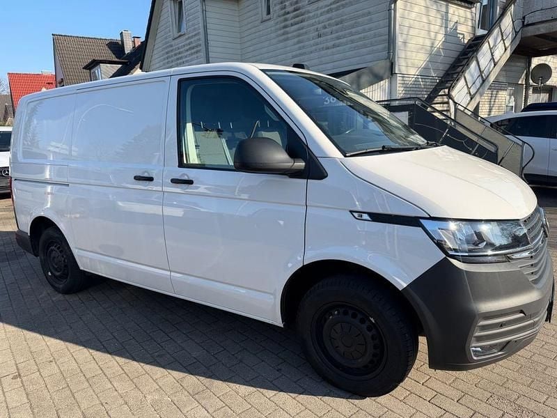 Gebraucht VW Transporter 150 PS (110 kW) 2022 Weiß Van