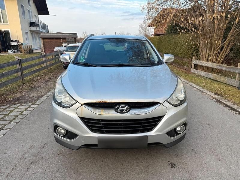 Gebraucht Hyundai ix35 135 PS (99 kW) 2012 Grau SUV
