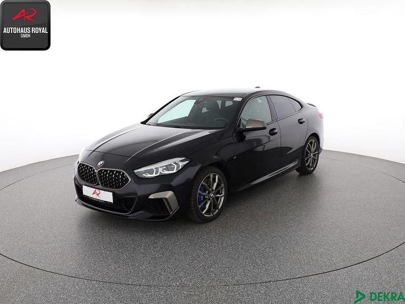 Black sapphire Gebraucht 2023 BMW M235 Performance Coupé | 35.880 € (Fairer Preis) - Bild 1/4