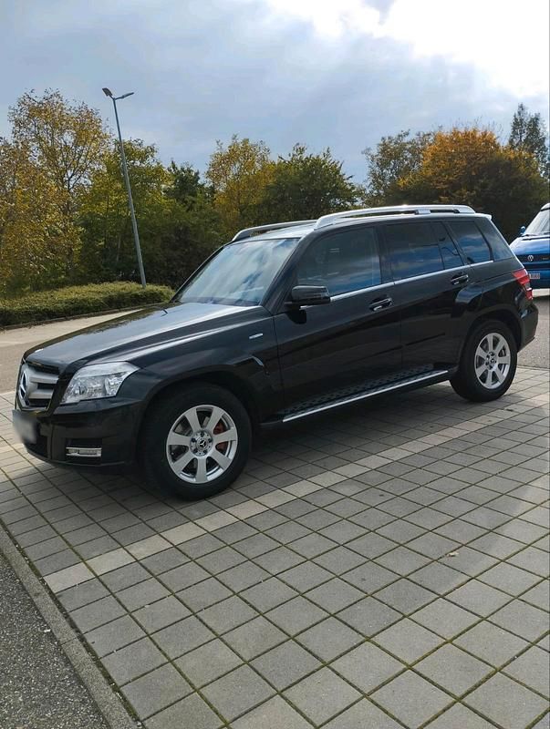 Gebraucht Mercedes GLK250 204 PS (150 kW) 2011 Schwarz SUV