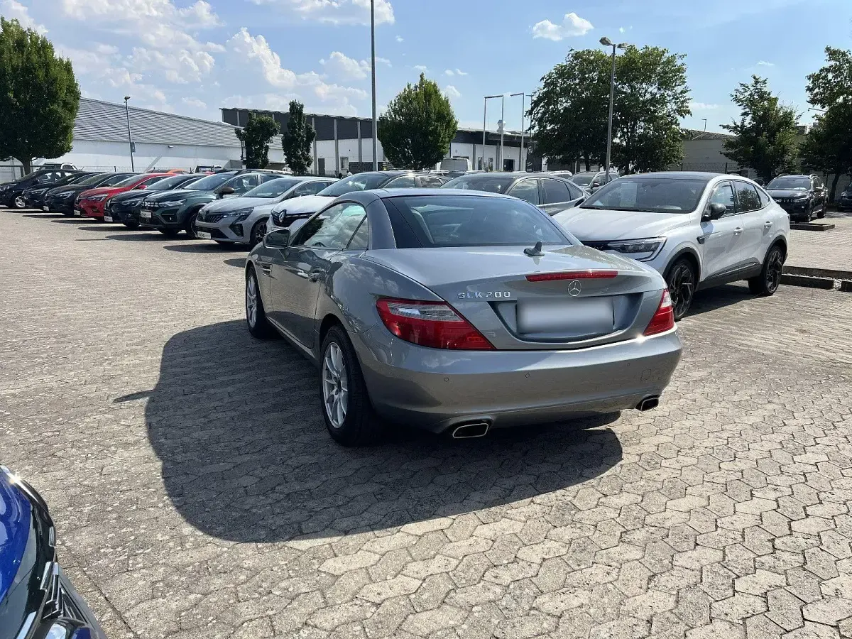 Gebraucht Mercedes SLK200 184 PS (135 kW) 2012 Grau Cabrio