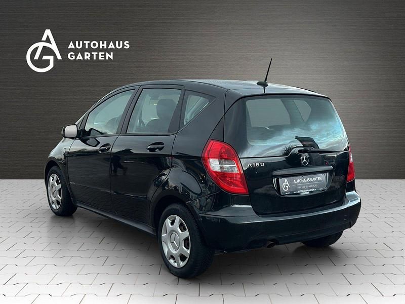 Gebraucht Mercedes A160 95 PS (69 kW) 2010 Schwarz Limousine