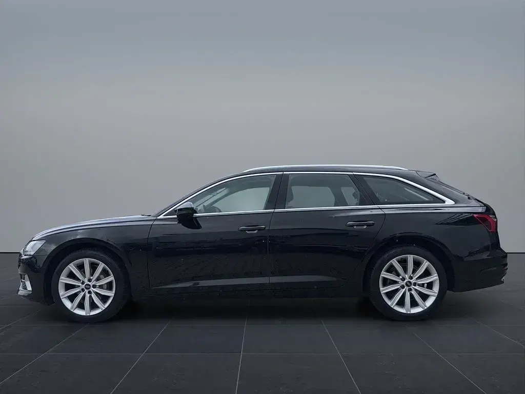 Gebraucht Audi A6 Sport 204 PS (150 kW) 2023 Mythosschwarz metallic Kombi