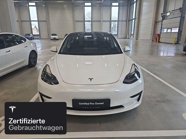 Gebraucht Tesla Model 3 RWD 286 kW (390 PS) 2021 Weiß Limousine