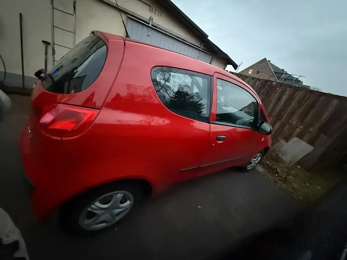 Gebraucht Mitsubishi Colt 75 PS (55 kW) 2008 Rot Kleinwagen