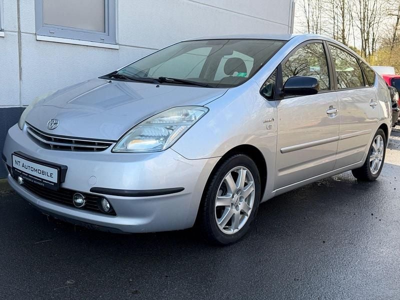 Gebraucht Toyota Prius Sol 77 PS (56 kW) 2007 Silber Kleinwagen