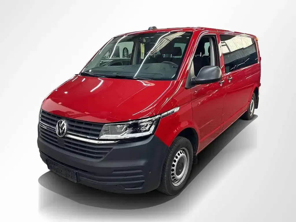 Gebraucht VW Caravelle 150 PS (110 kW) 2023 Kirschrot Van