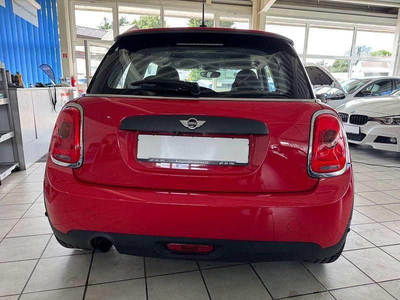 Second-hand Mini ONE Pepper 102 CP (75 kW) 2017 Roșu Hatchback